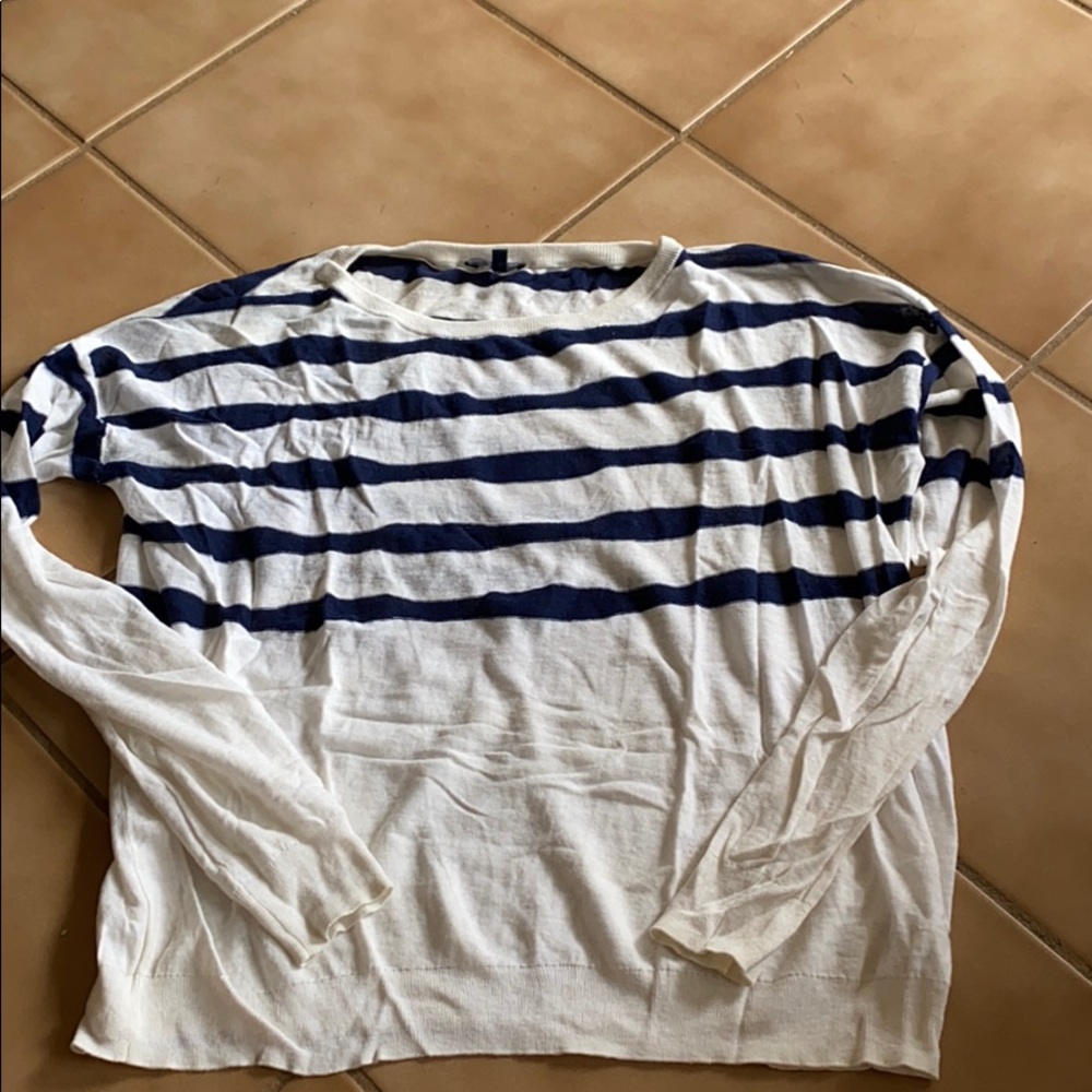 Splendid white and navy striped knit sweater